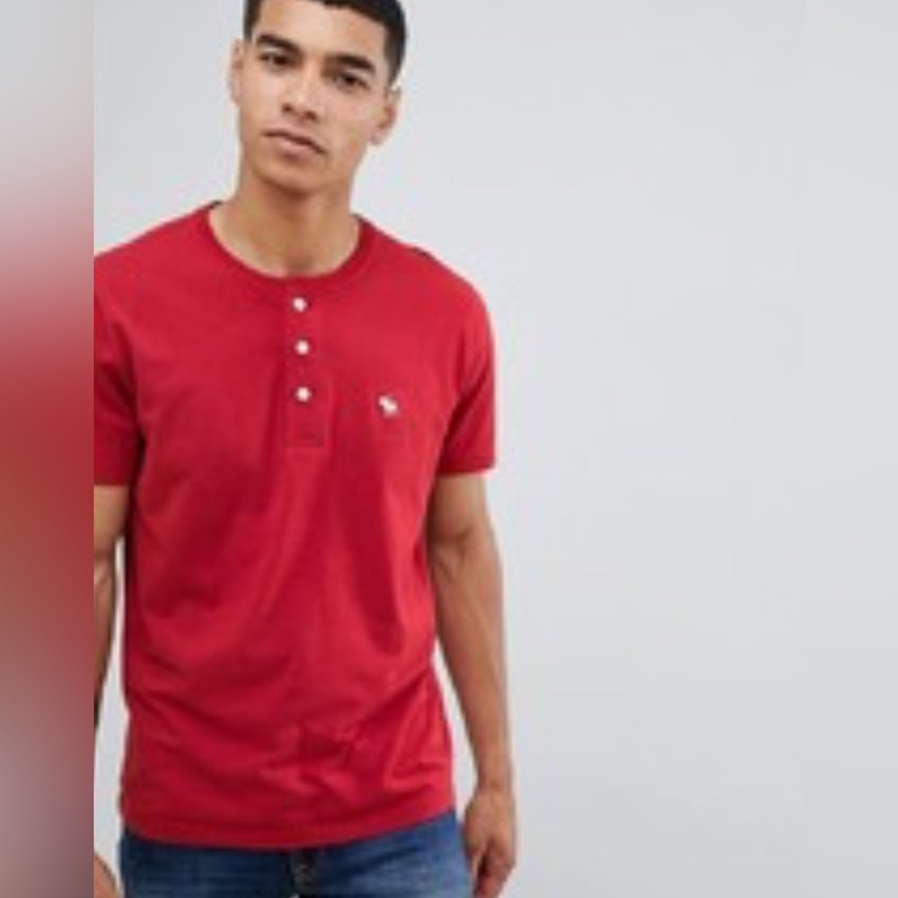Abercrombie and Fitch short sleeve Henley shirt, size S